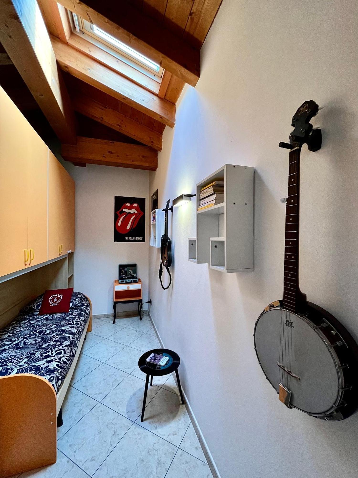 Art Music House Lake Como Dongo Buitenkant foto